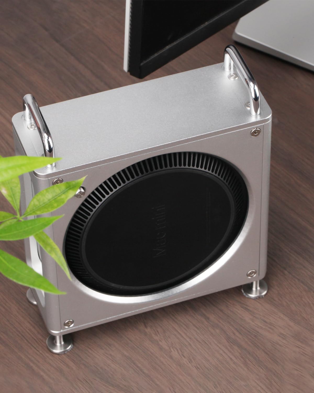 RAYCUE Mac Pro Vibe in Mac Mini Size Mac Pro Case for Mac Mini M4 Pro RayCue