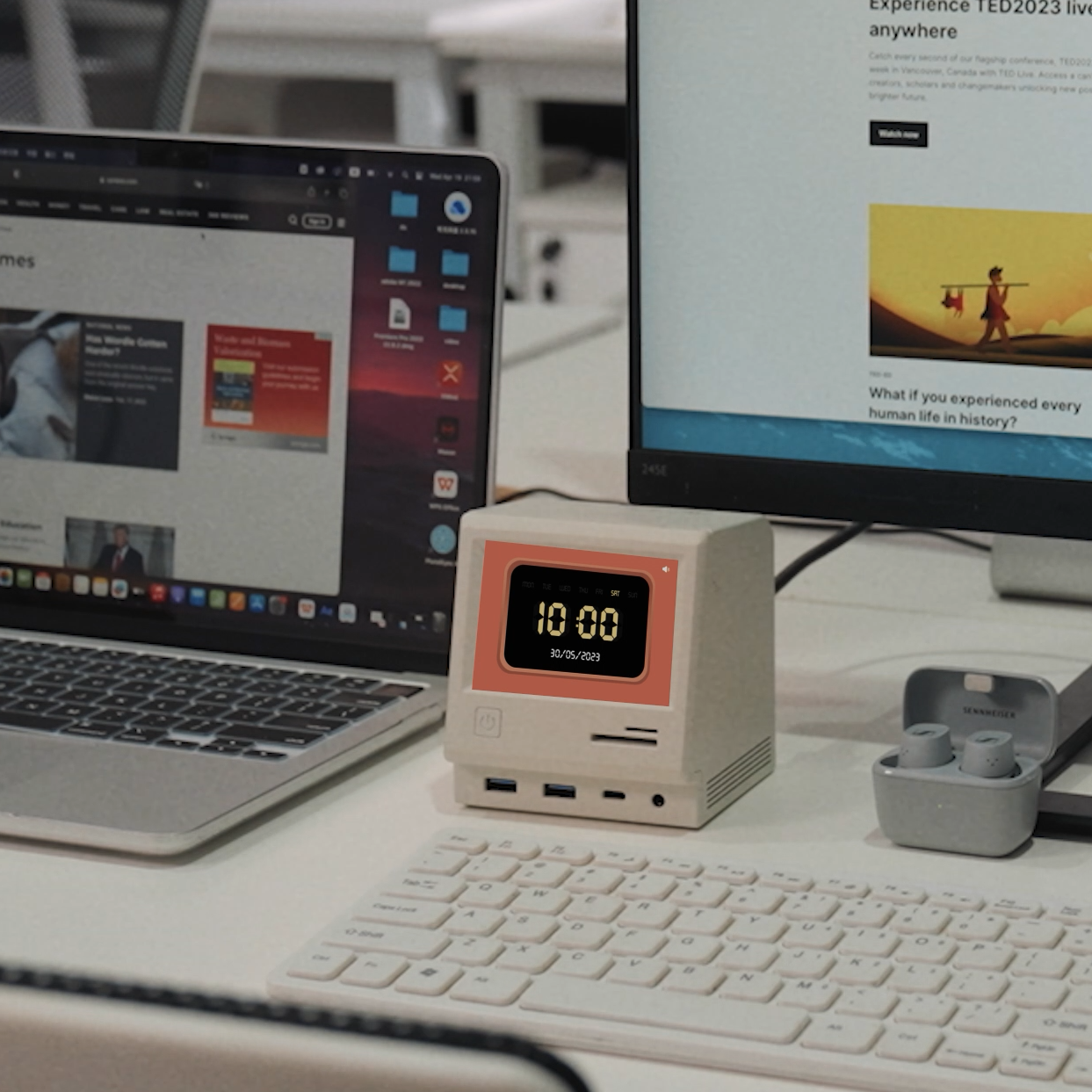 RayCue 128K: Retro Style Multifunctional Dock w/ Display