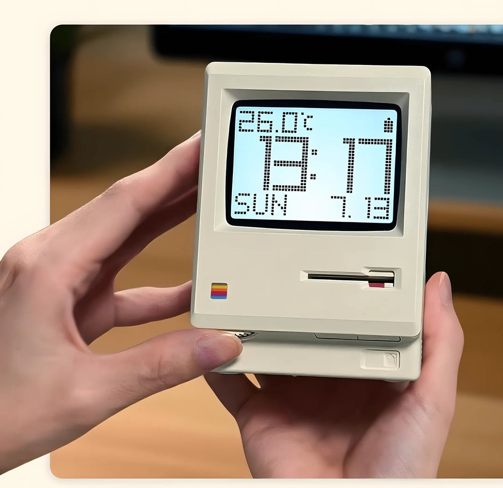 Maclock-Retro 1984 Mac Pixel Art